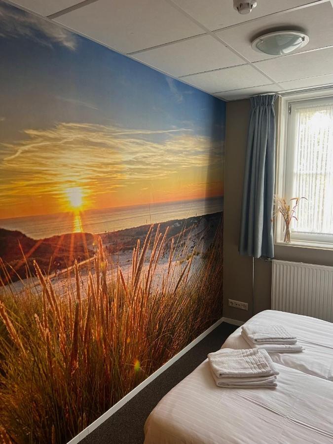 Bed And Breakfast De Zeehoeve Харлинген Экстерьер фото